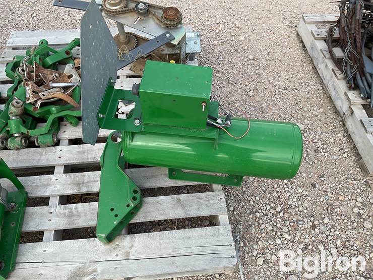 john-deere-2-image-15