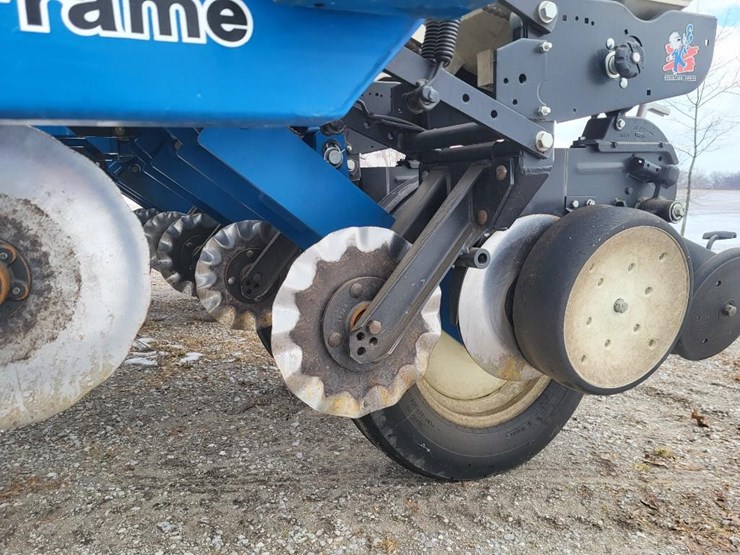 kinze-3000-image-33