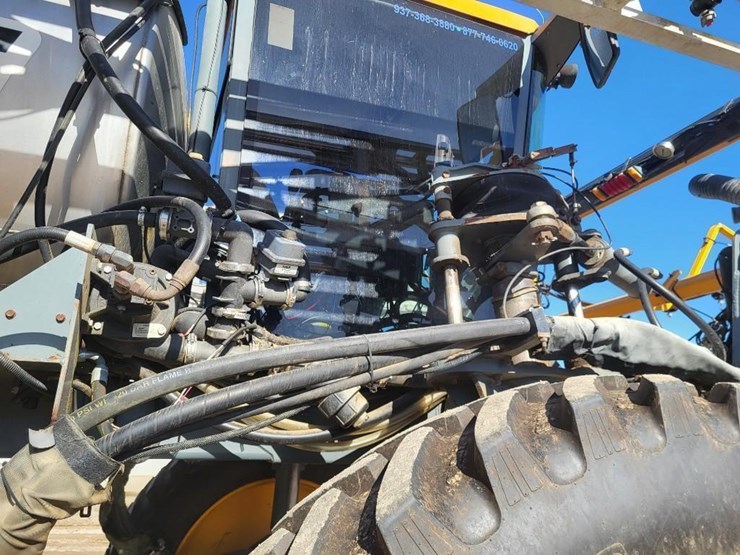 2007-hagie-sts12-image-35