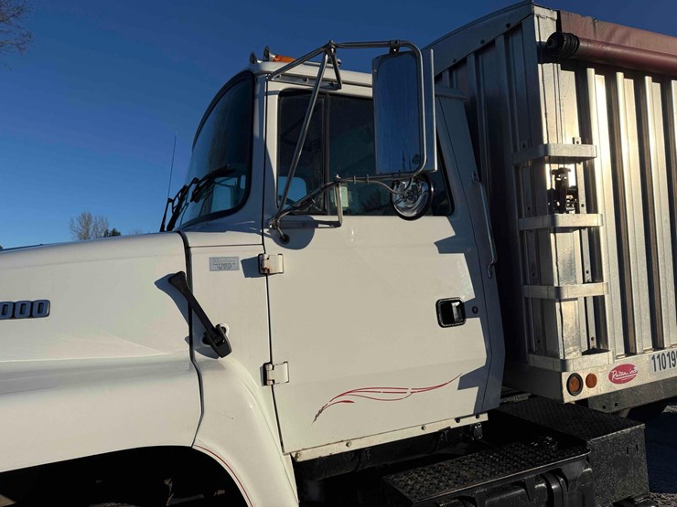 1996-ford-l-image-13