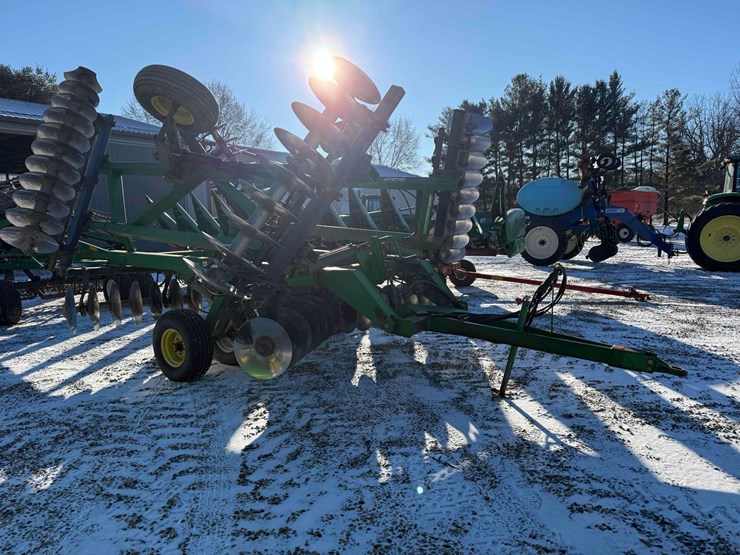 john-deere-630-image-3