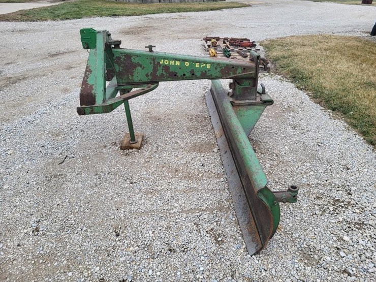 john-deere-115-image-2