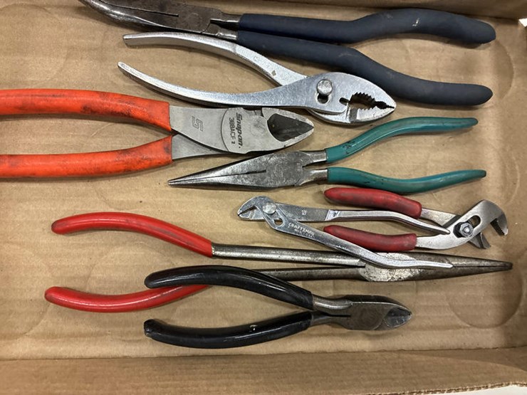 #115323-•-pliers-assortment-image-6