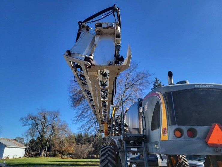 2007-hagie-sts12-image-21