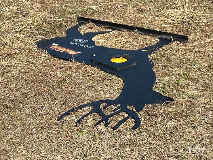 2025-pabreak-buck-silhouette-shooting-target-image-4