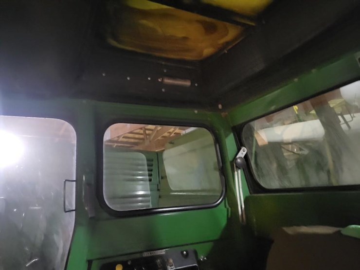 john-deere-4400-image-21