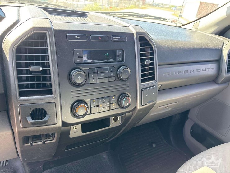 2017-ford-f250-image-15