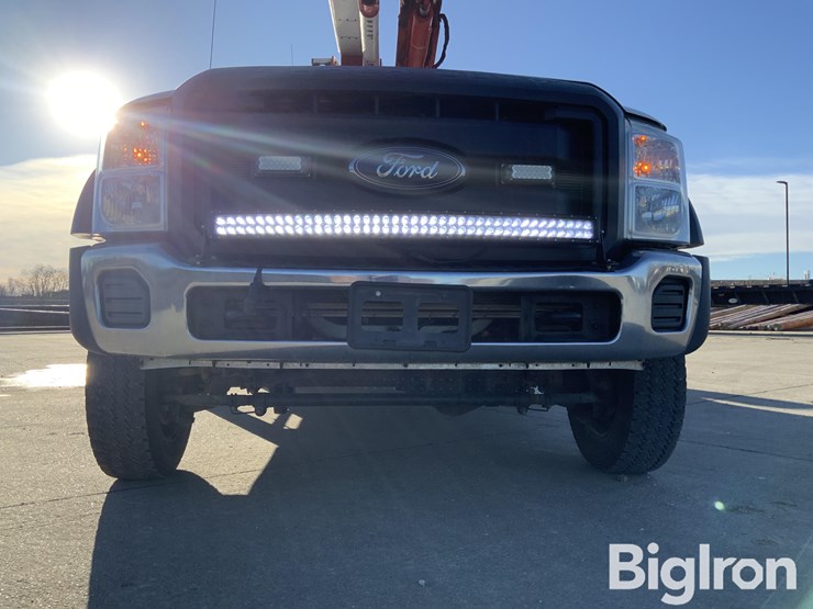 2015-ford-f550-xl-image-9