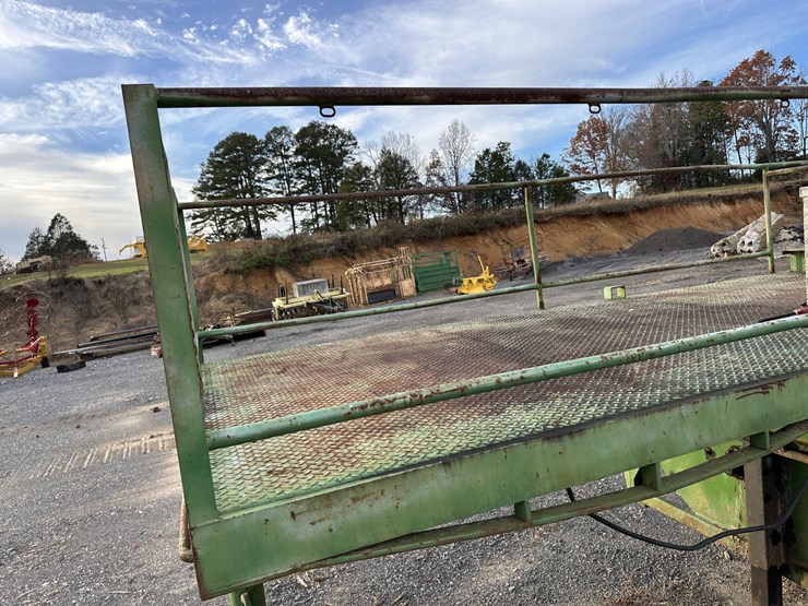 #2946-•-towable-hydro-seeder-image-12