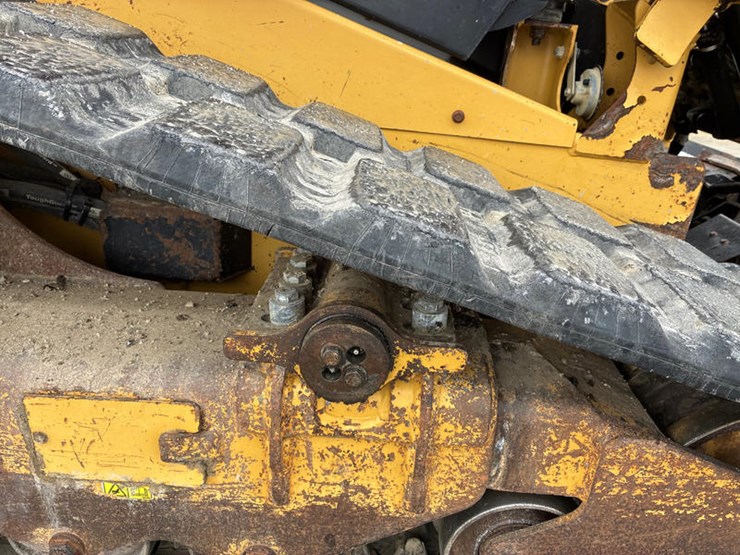 caterpillar-279c2-image-22