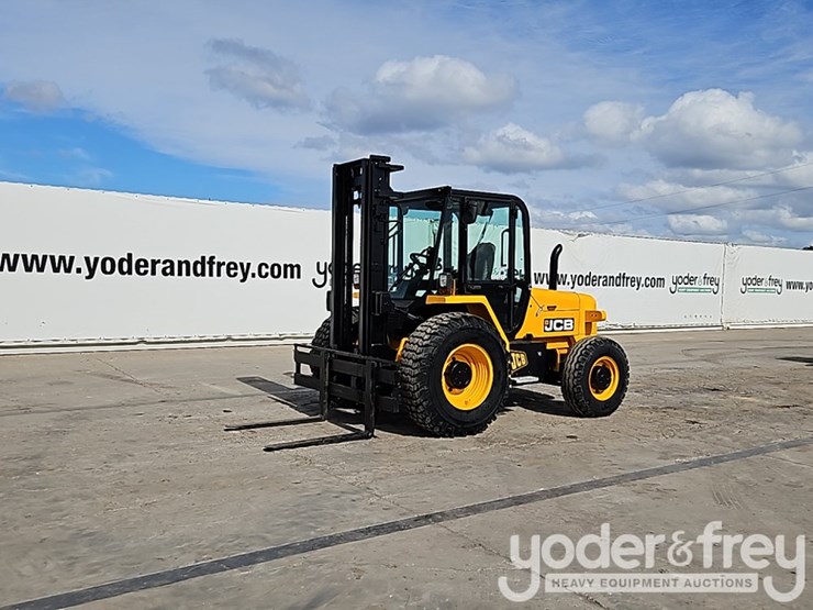2015-jcb-926-image-2