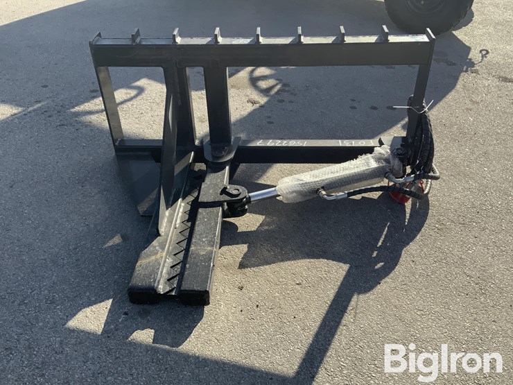 2025-giyi-tp25-skid-steer-post/tree-puller-image-2