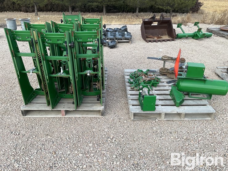 john-deere-2-image-2