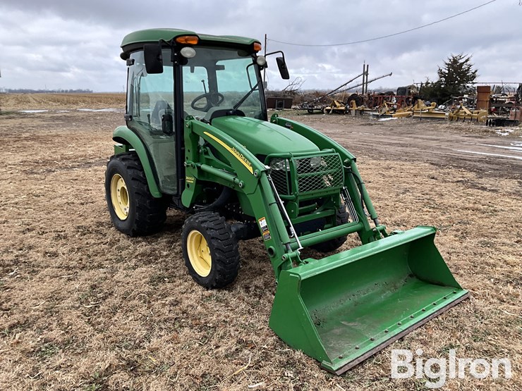 2011-john-deere-3720-image-3