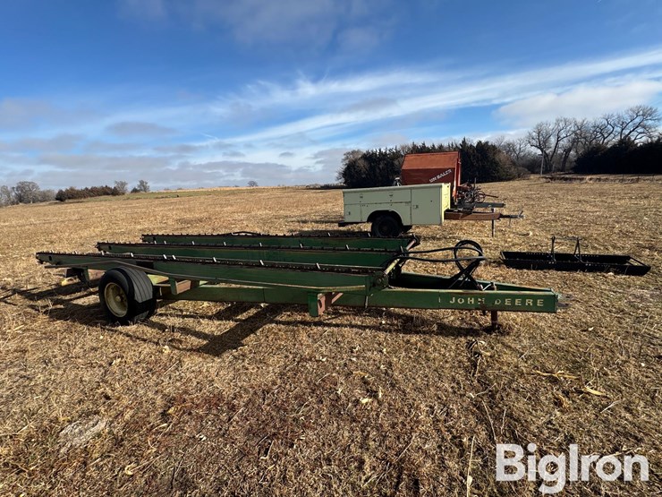 john-deere-200-image-4