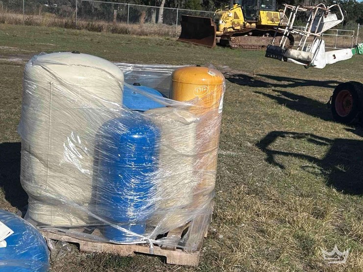 vertical-steel-well-tank-image-7