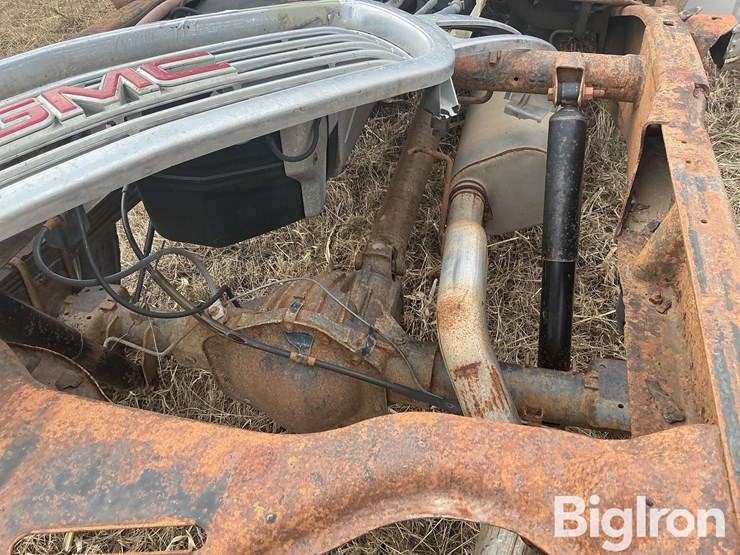 2006-gmc-sierra-2500-image-19