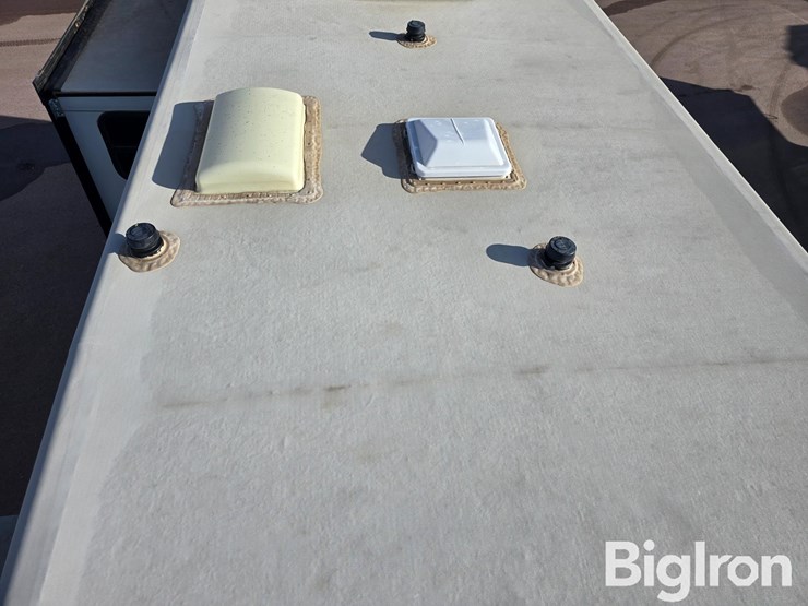 2021-heartland-elkridge-38rsrt-5th-wheel-camper-image-10