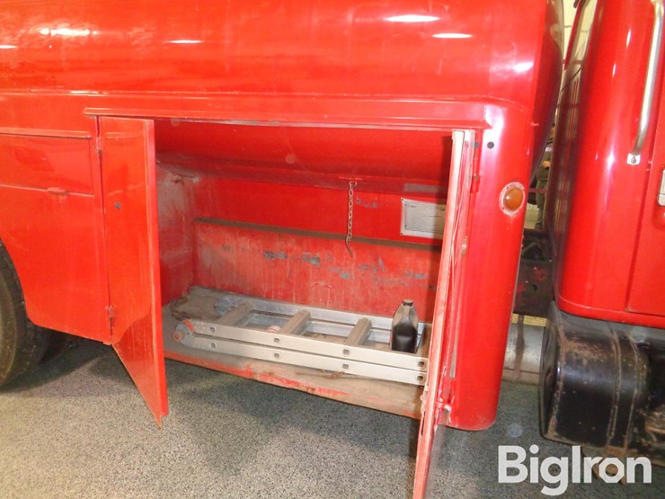 1985-international-s1954-image-19