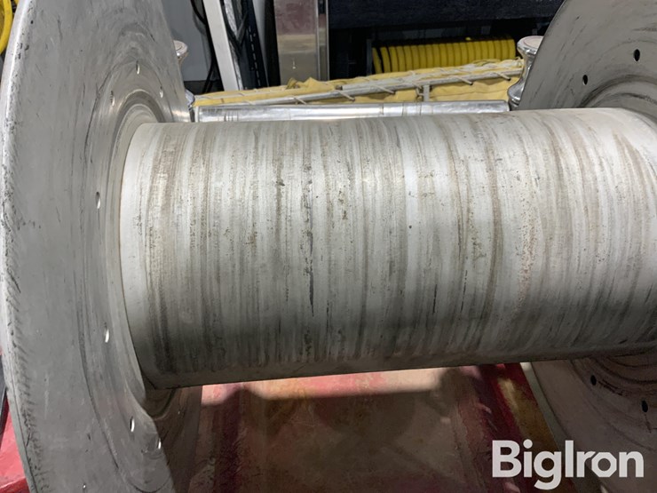 fiberglass-water-tank-w/electric-motor-image-14