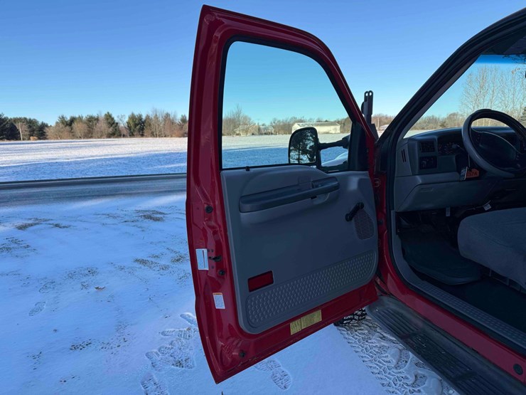 2001-ford-f350-xl-image-39