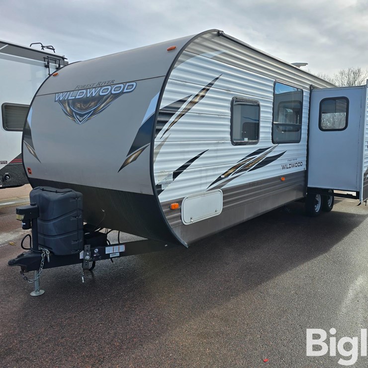 2018 Forest River Wildwood 28RLSS Travel Trailer