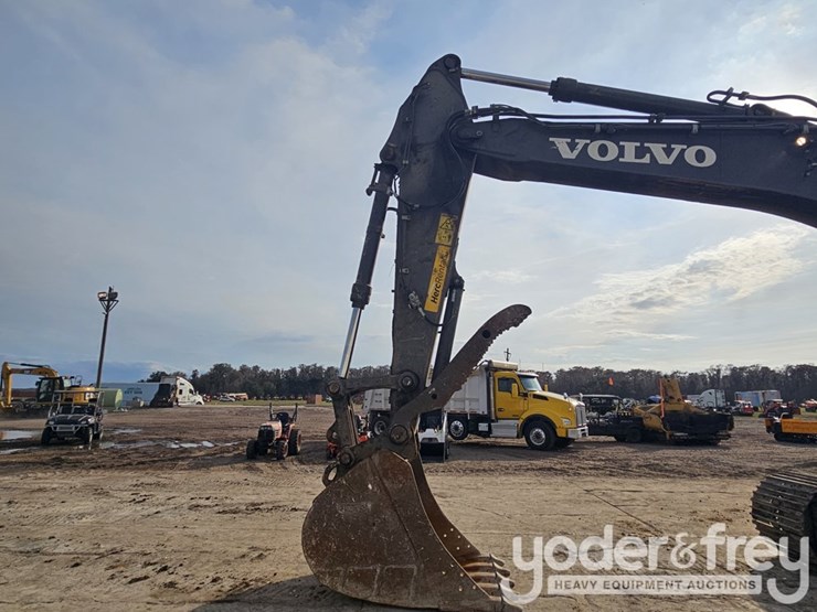2019-volvo-ec350el-image-17