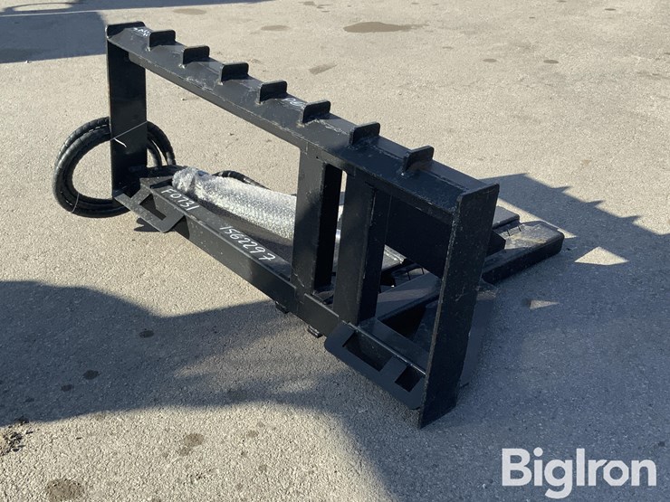 2025-giyi-tp25-skid-steer-post/tree-puller-image-5