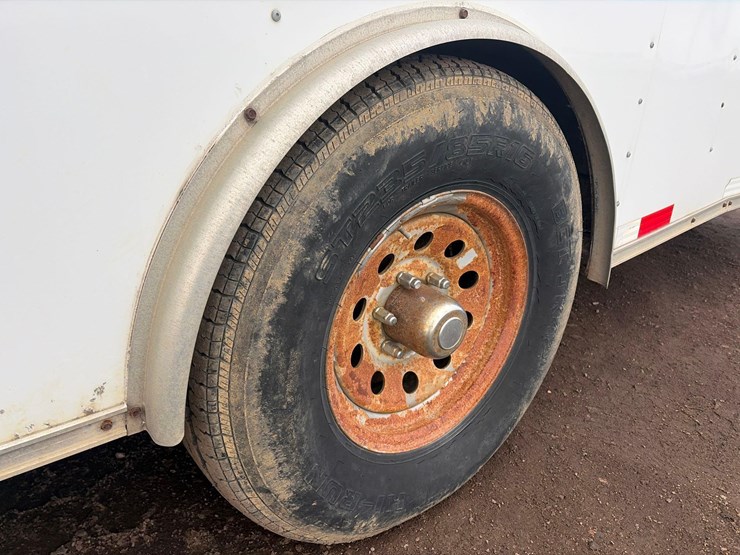 2011-teamspirit-enclosed-trailer-image-39