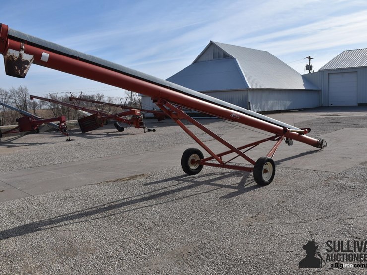 feteral-auger-image-5