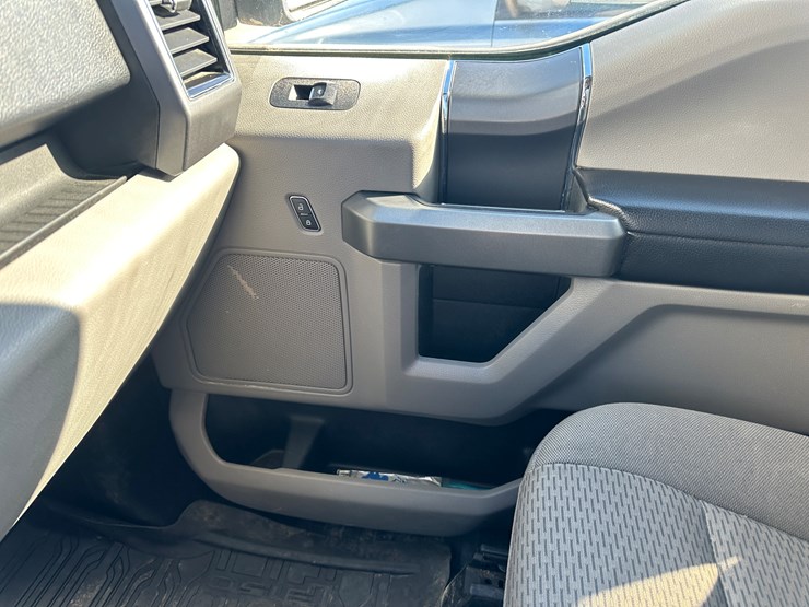 2019-ford-f150-image-52