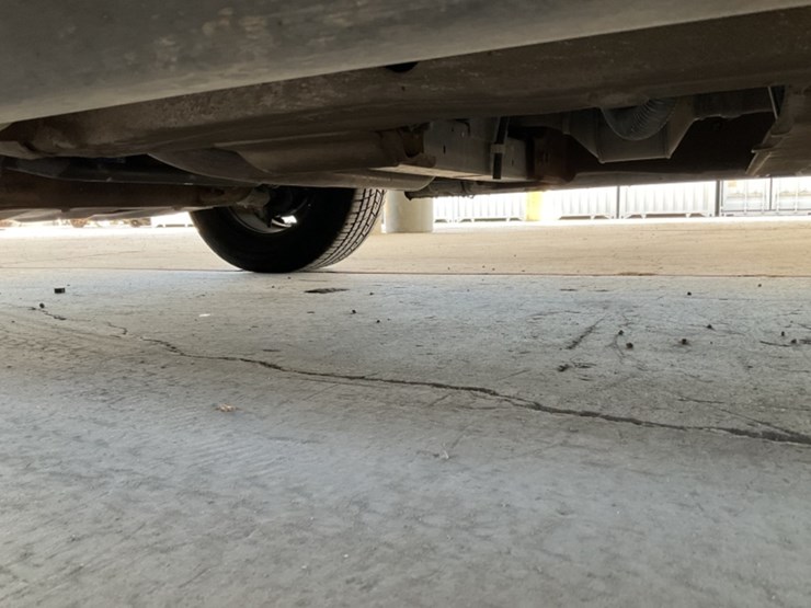 2018-chevrolet-tahoe-image-25