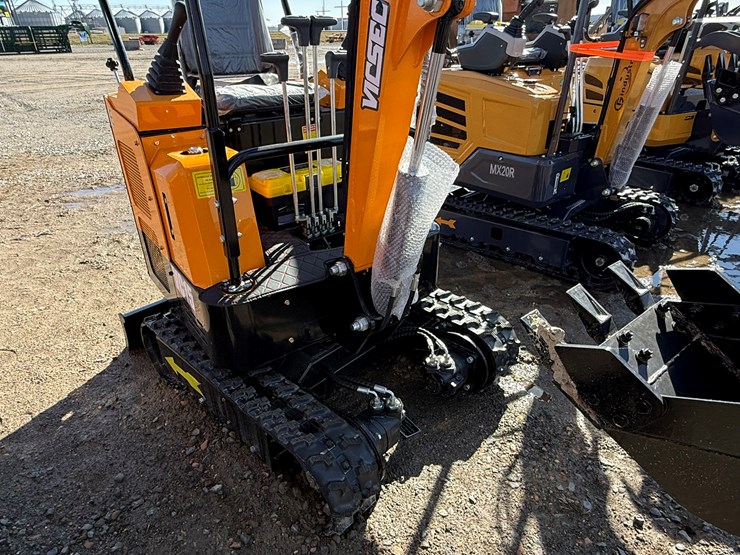 #103-•-unused-cfg-industry-mx20r-mini-excavator-mx20r2025x1000459-inv#-36804-image-13