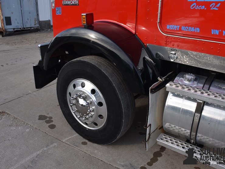 2000-kenworth-t800-image-16