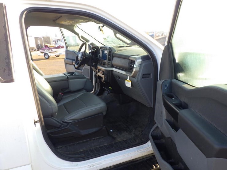 2021-ford-f150-image-6