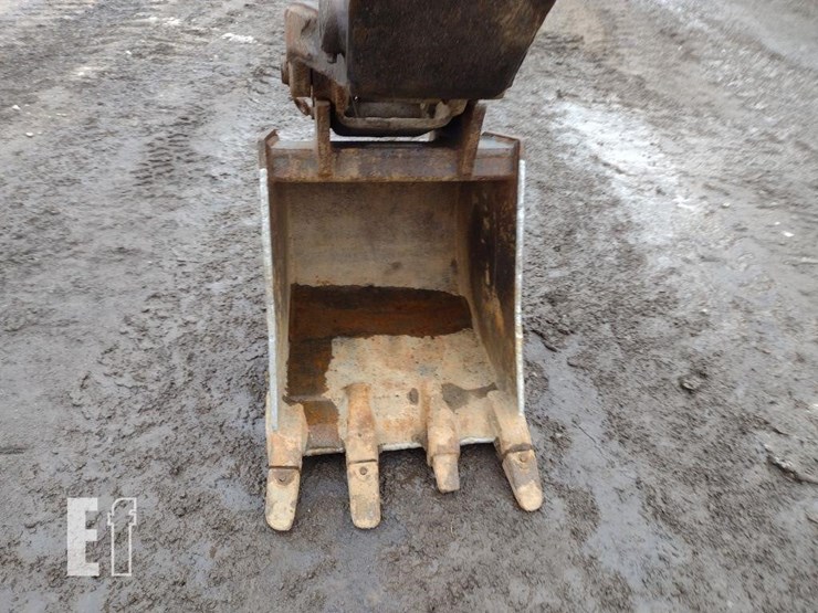 2012-kubota-kx121-3-image-14