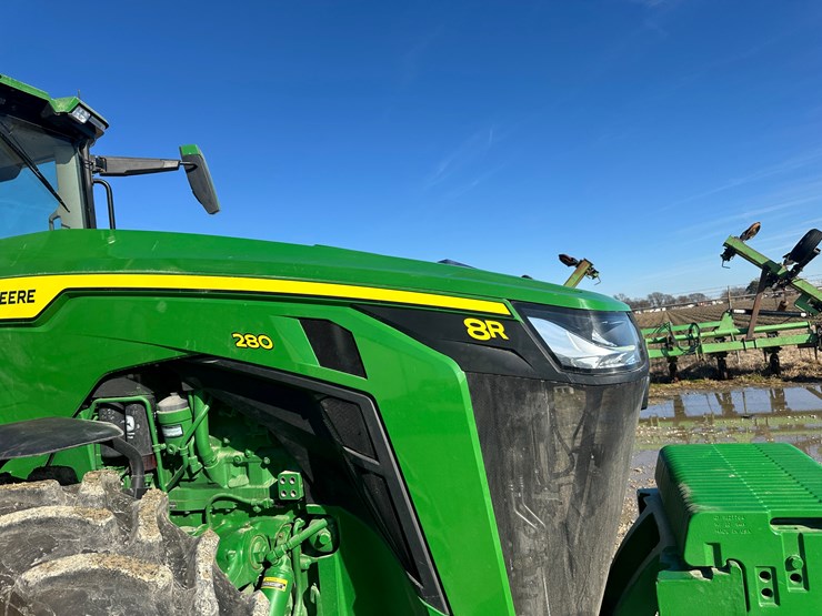 john-deere-8r-280-image-47