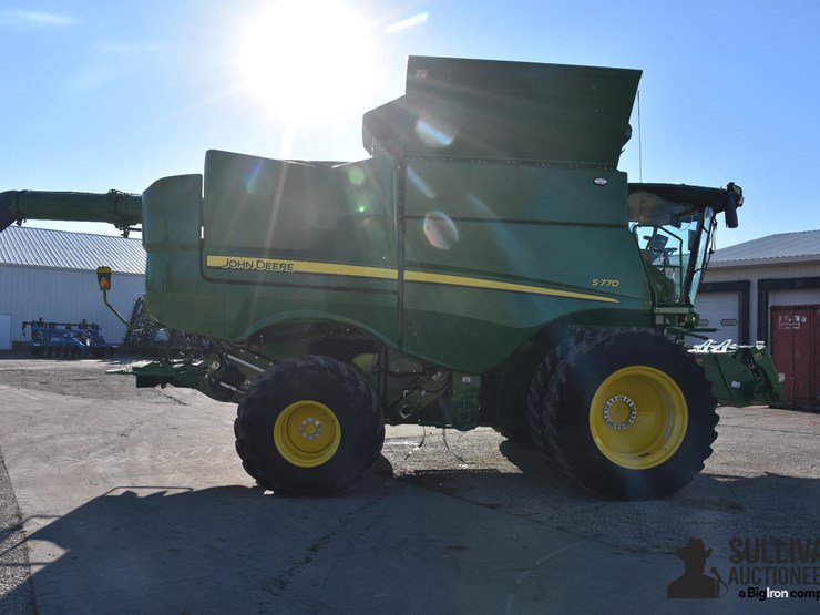 2024-john-deere-s770-image-4