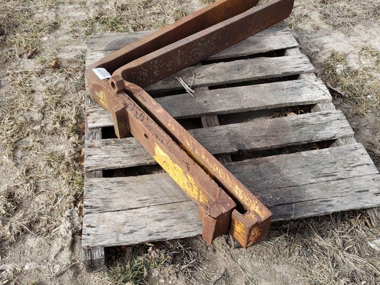 42''-h.d.-pallet-forks-image-2