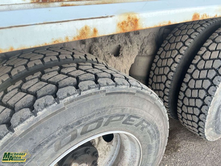 2017-international-workstar-7400-image-6