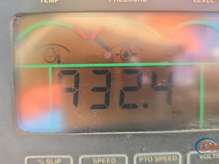 john-deere-8320-image-17