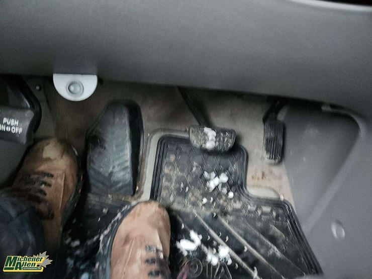 2009-toyota-sienna-image-26