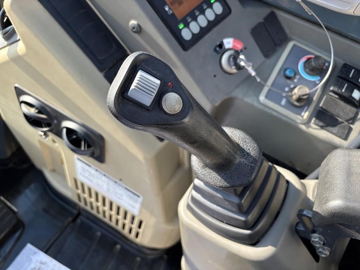 2016-mustang-800z-image-30