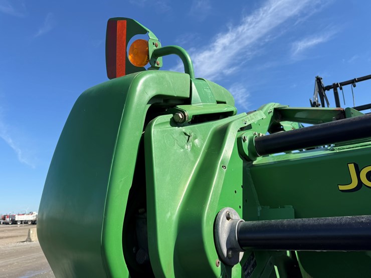 john-deere-630d-image-45