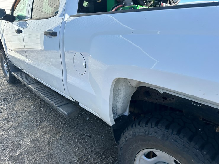 2019-chevrolet-2500-image-28