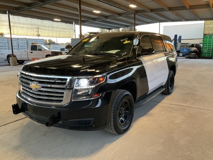 2020-chevrolet-tahoe-image-4