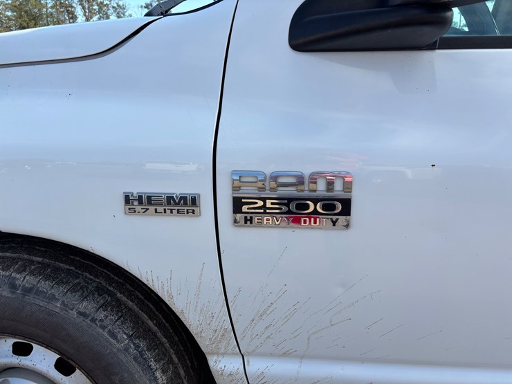 2007-dodge-ram-2500-image-10