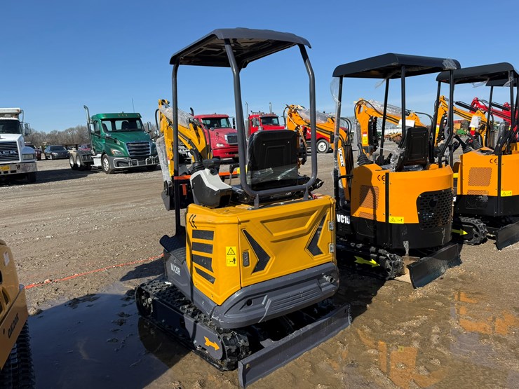#103-•-unused-cfg-industry-mx20r-mini-excavator-mx20r2025x1000459-inv#-36804-image-4