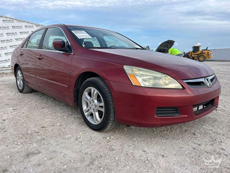 2007-honda-accord-sedan-image-2