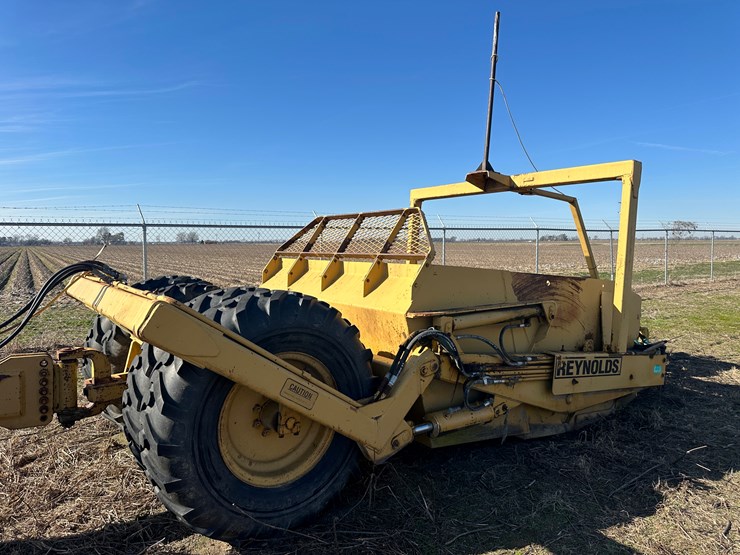 1999-reynolds-10c-image-3